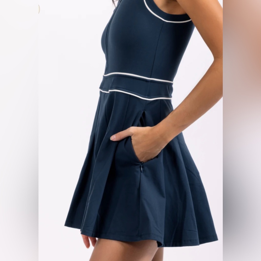 Fore Te Club Apparel Navy Sleeveless Women's Dress - Picture 2 of 6